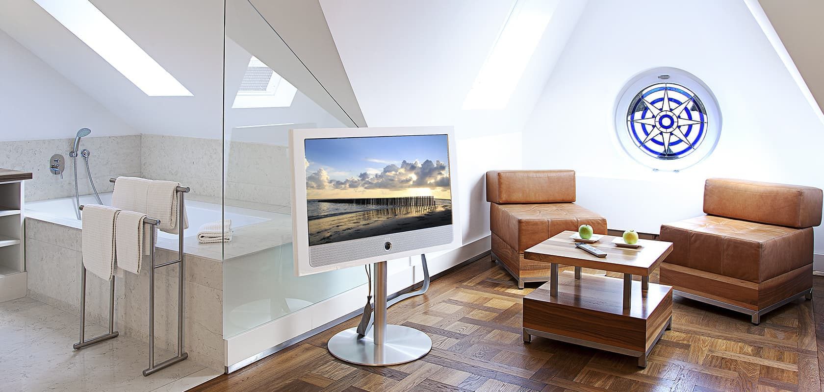 H3_MG_8880-2 TV_250dpi_RGB_BM1_150625_DT_1689x800_komp