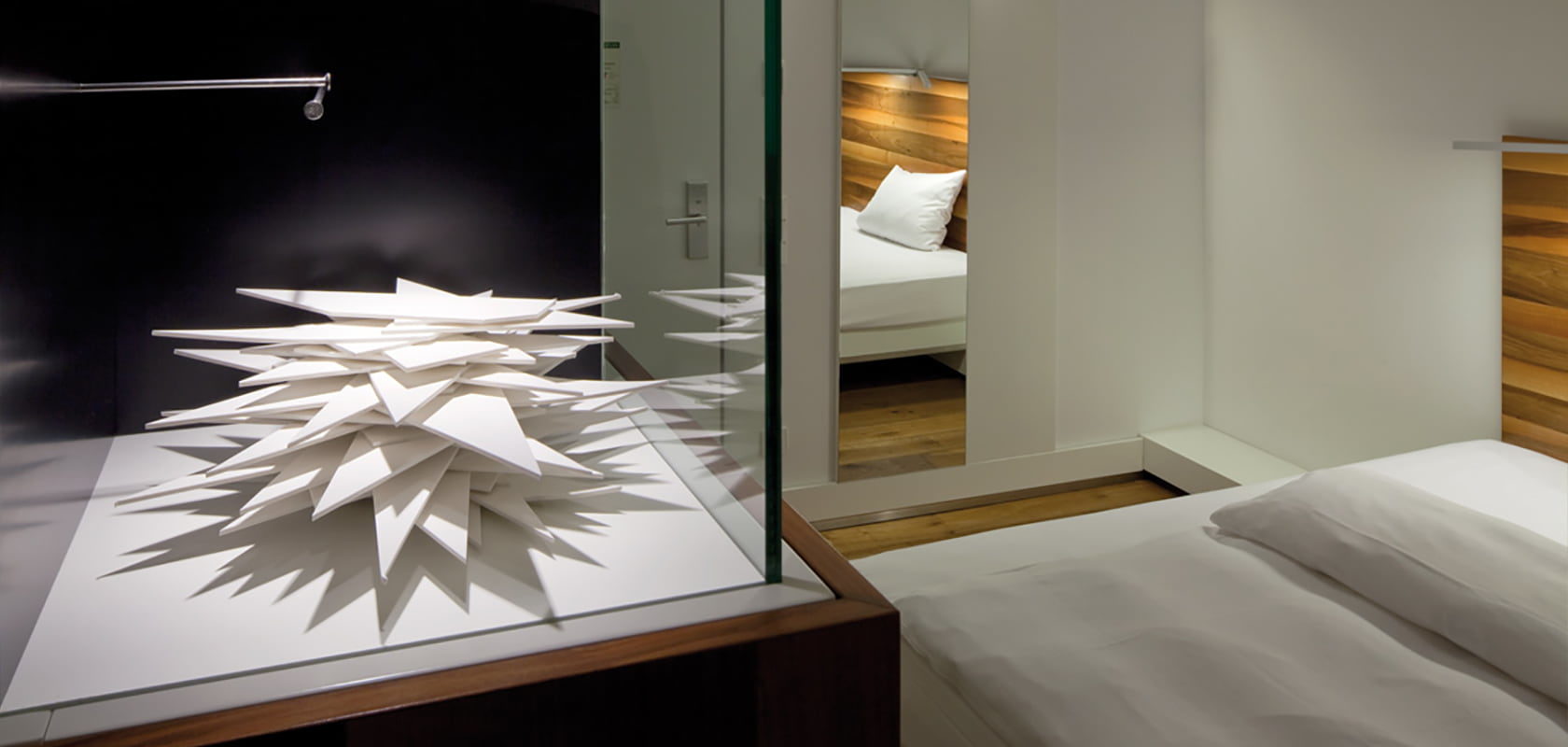 H3_Kunst_8_web_RGB_1680x800_DT_komp